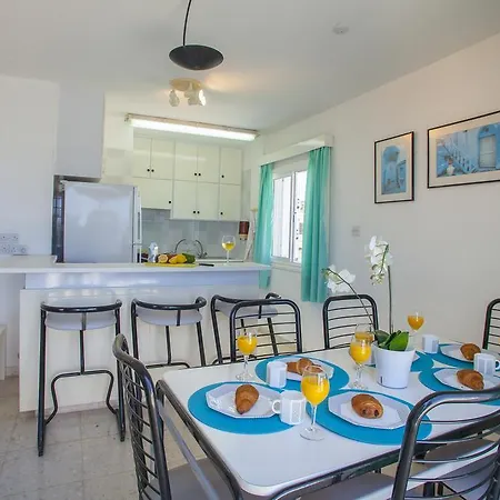 Annie * פרוטאראס